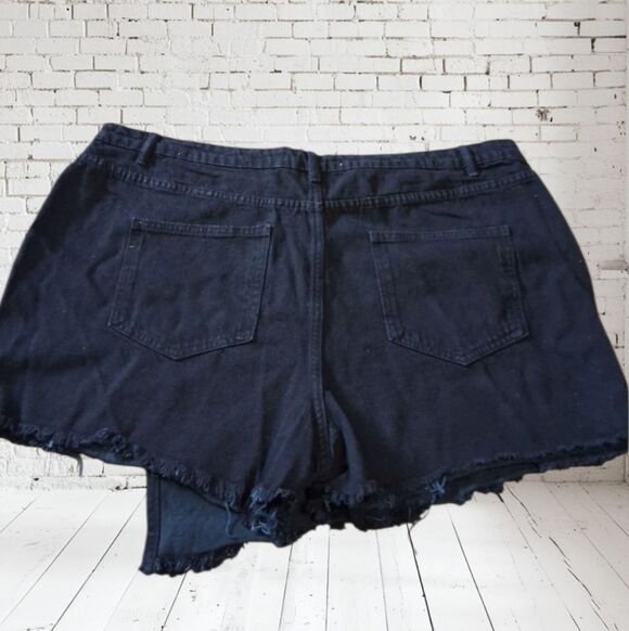 Highway Jeans Pants - Highway Jeans Womens Skort Size 20W Black Denim Distressed Raw Hem Cotton New